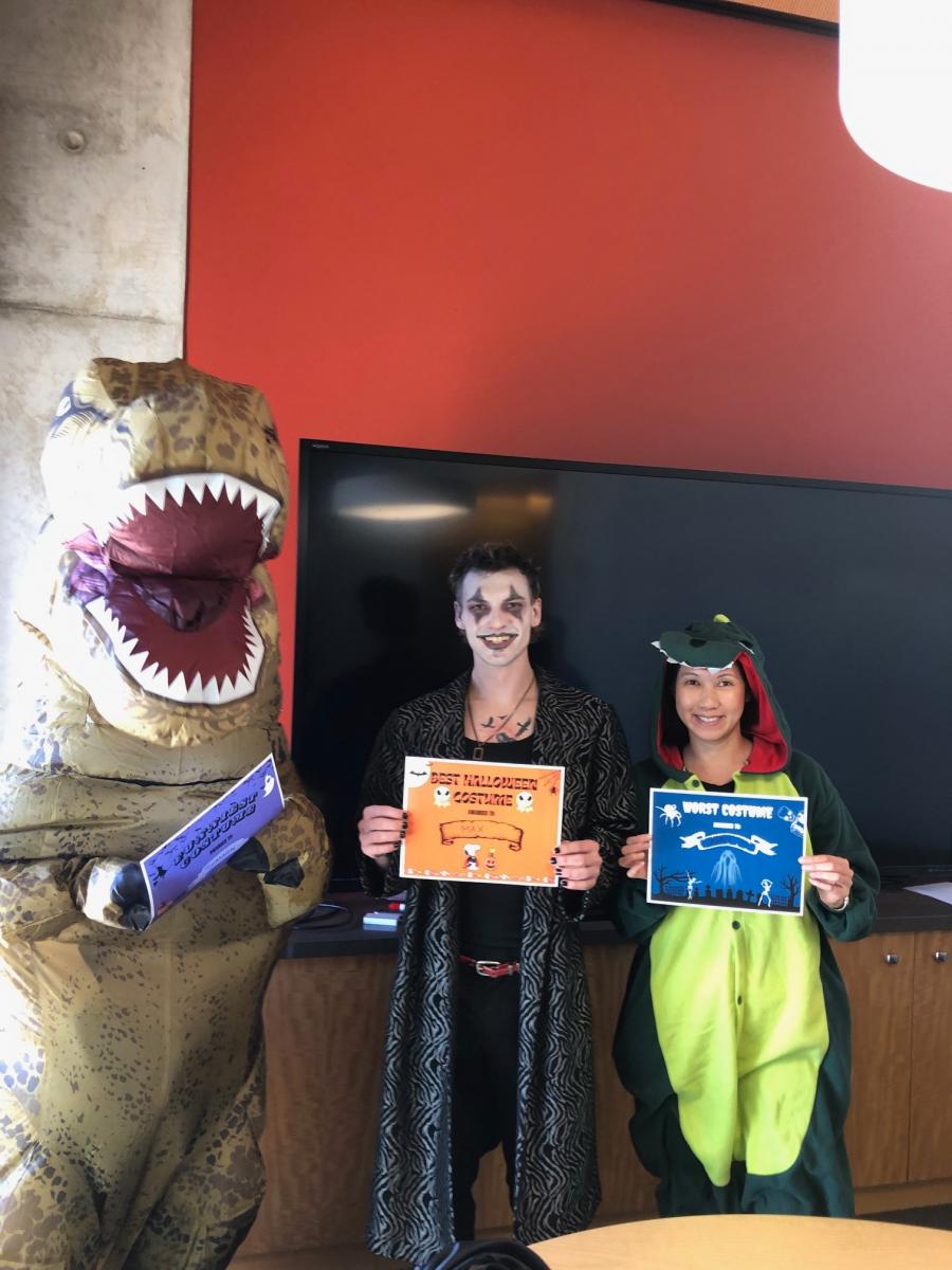 Halloween costume award winners 2